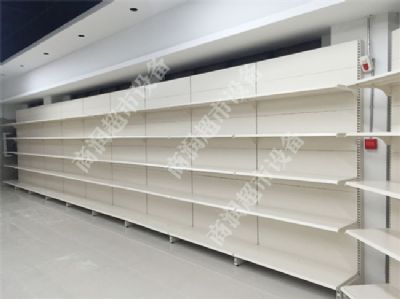 大型貨架